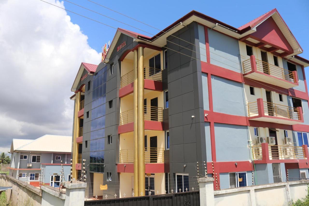 RHOGEM Hotel Sekondi-Takoradi Buitenkant foto